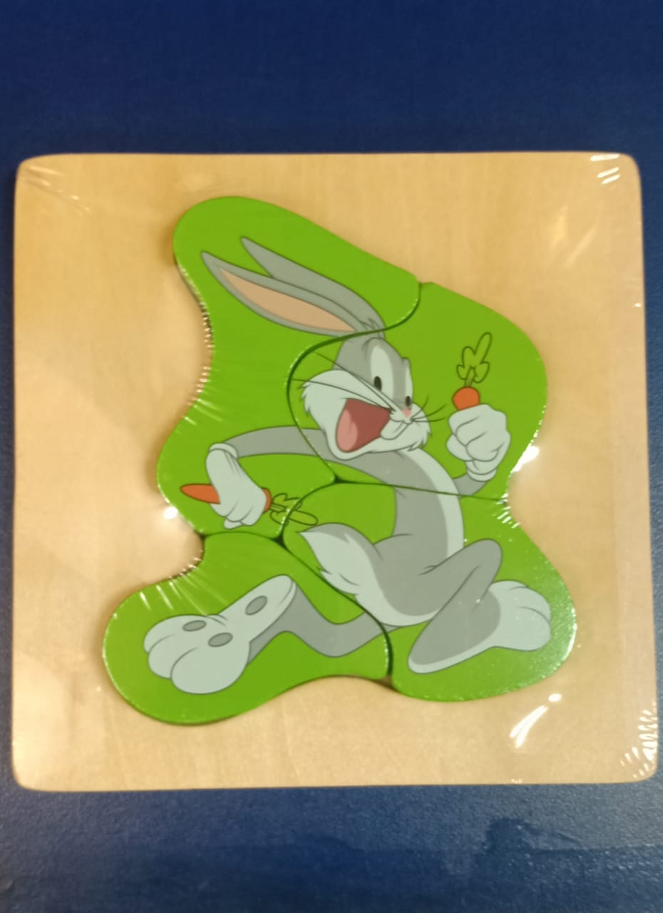 BUGS BUNNY WOODEN MAGNETIC PUZZLE